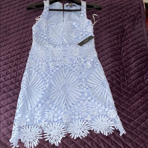 Lulus Dresses & Skirts - Lulus light blue flower dress